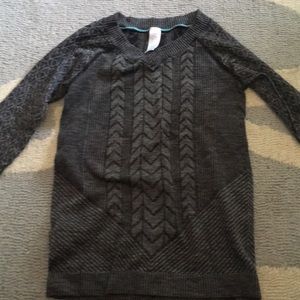 Ivivva long sleeve